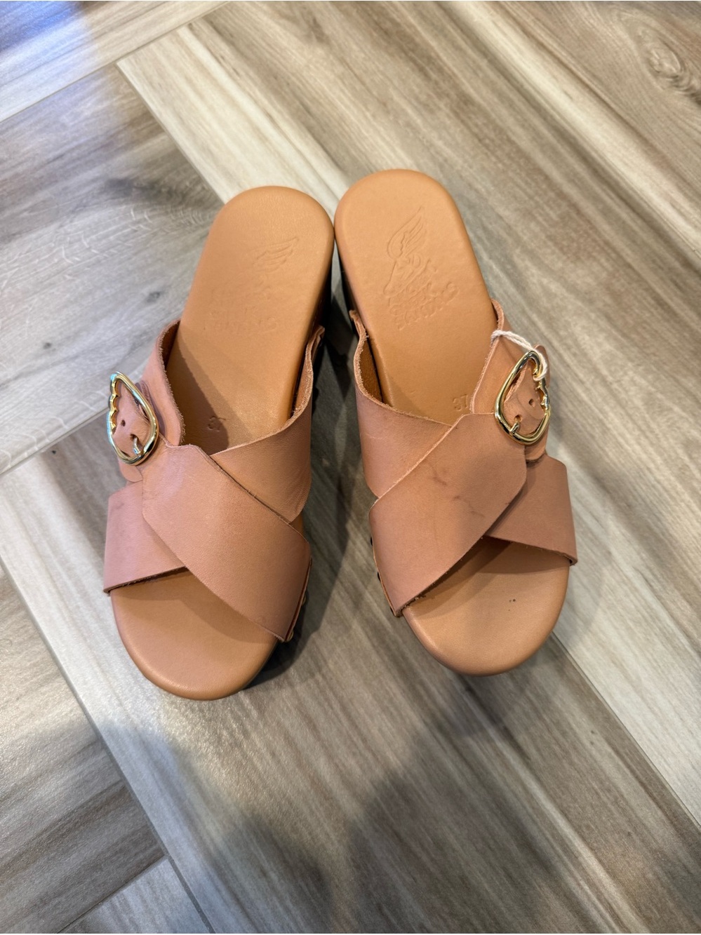 Ancient Greek sandals